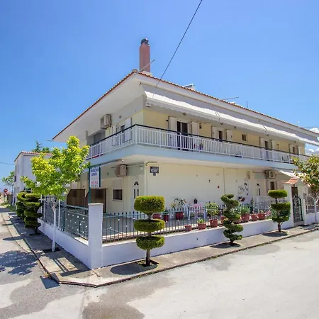 Lola Rooms Nea Vrasna Exterior photo