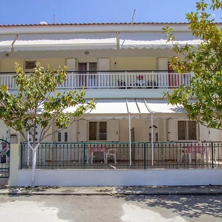 Lola Rooms Nea Vrasna Exterior photo
