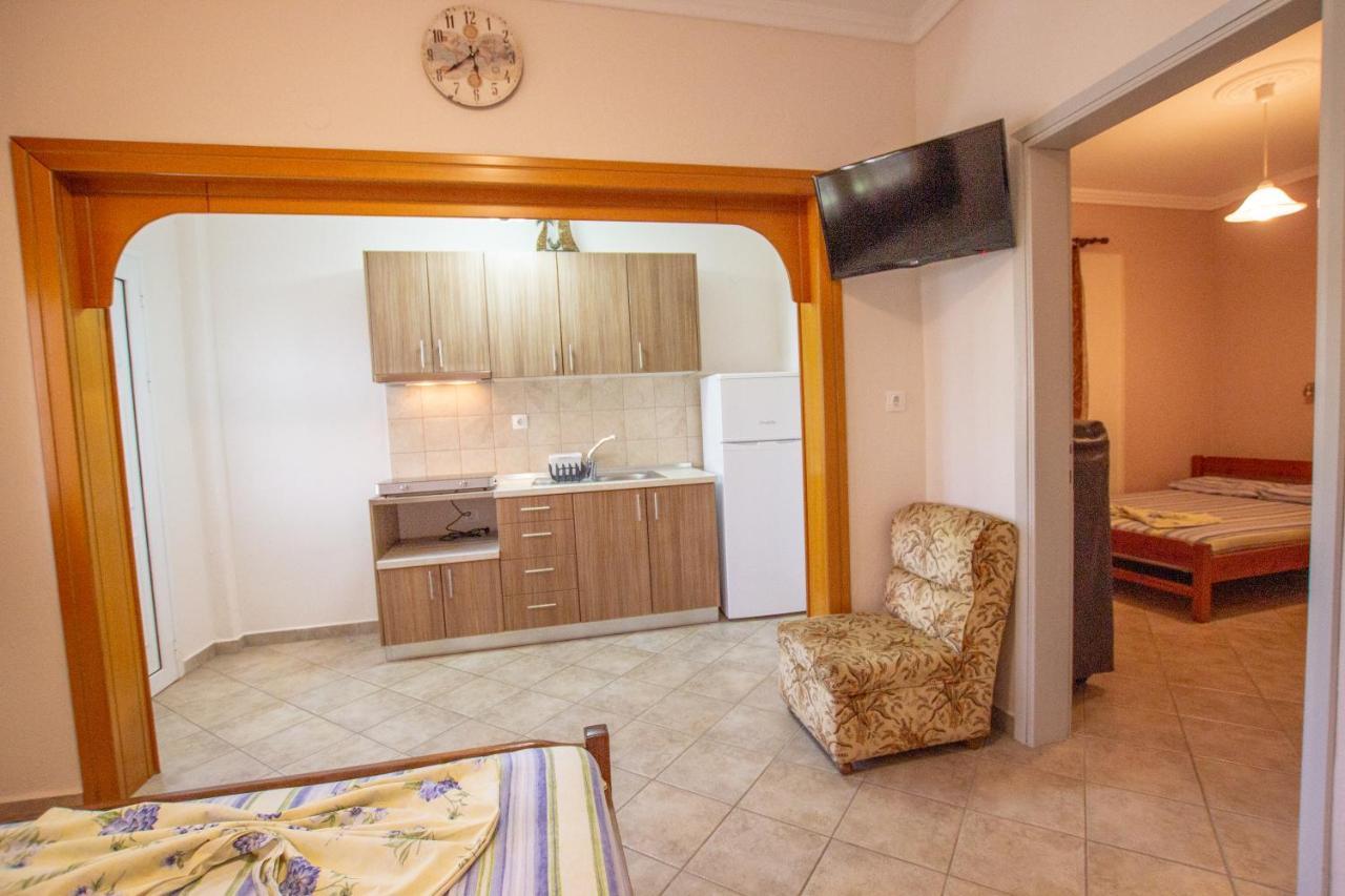 Lola Apartment